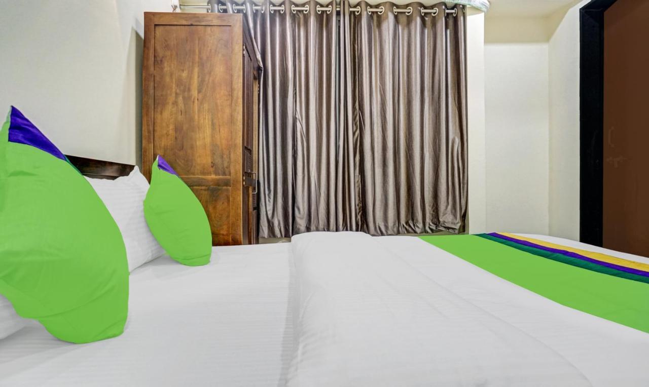 Treebo Tulip Hotel Pune Luaran gambar